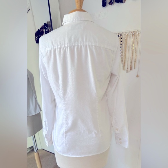 VINEYARD VINES | Women’s Classic Oxford Button Down | size 4 - Picture 4 of 10